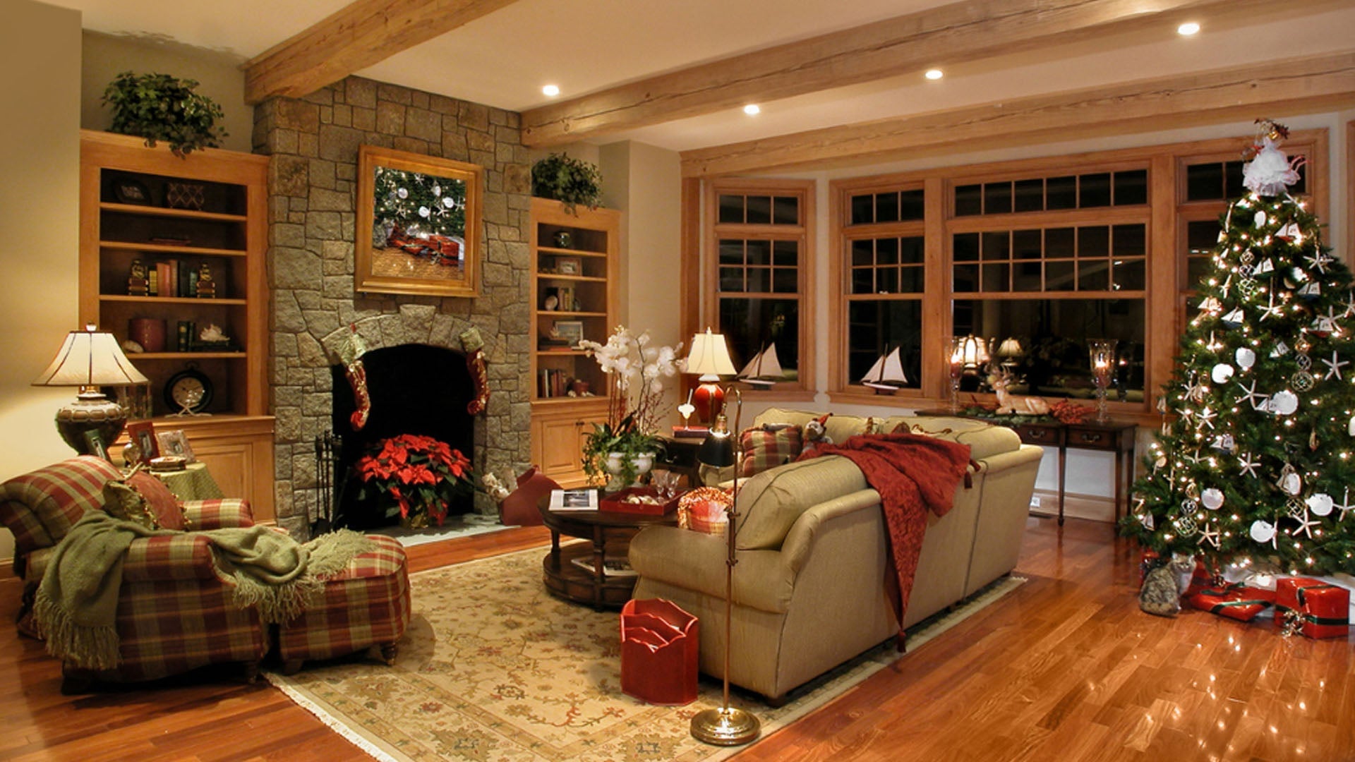 Host A Perfect Party With Christmas And New Year Party Essentials from Innoteck