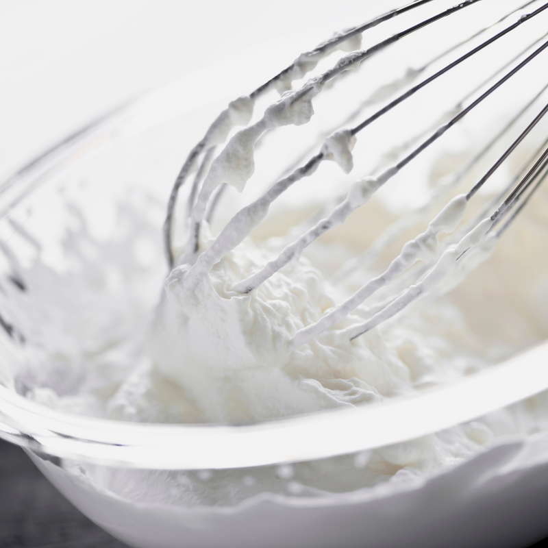 Quick Whipped Cream for Desserts